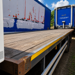 L001 - Scania P320 6x2 Flatbed Rigid Truck l001 load area